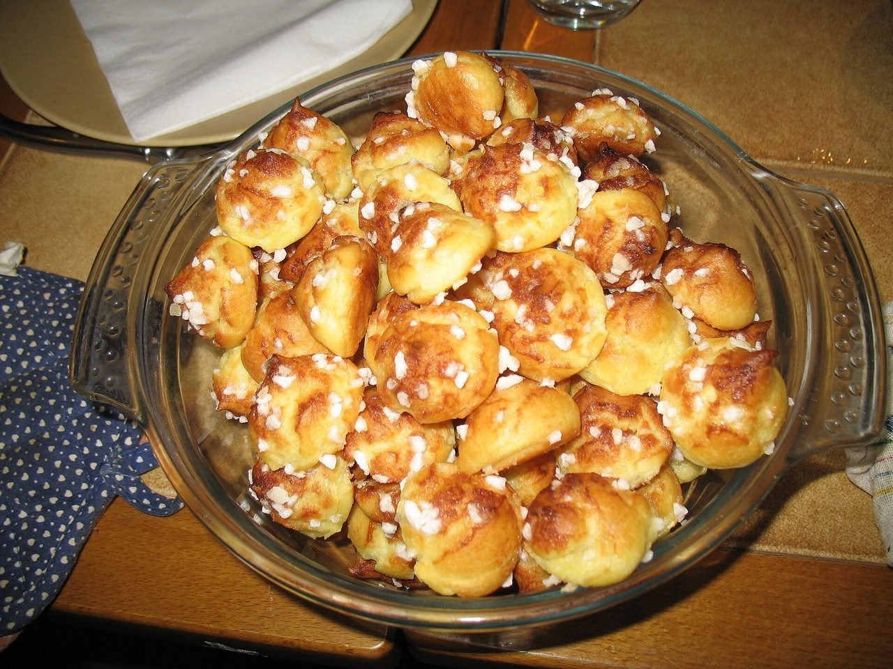 Pâte à choux dressée avant cuisson
